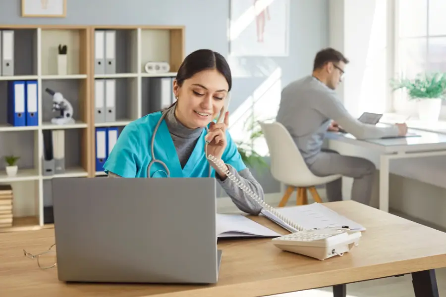 What Is a Virtual Medical Receptionist